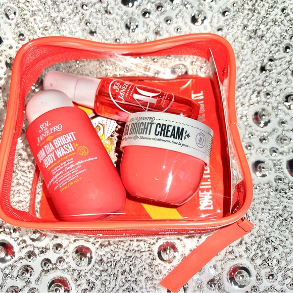 Sol de Janeiro Bom Dia Bright Jet Set Gift Set Cheirosa 40 - Picture 2 of 2